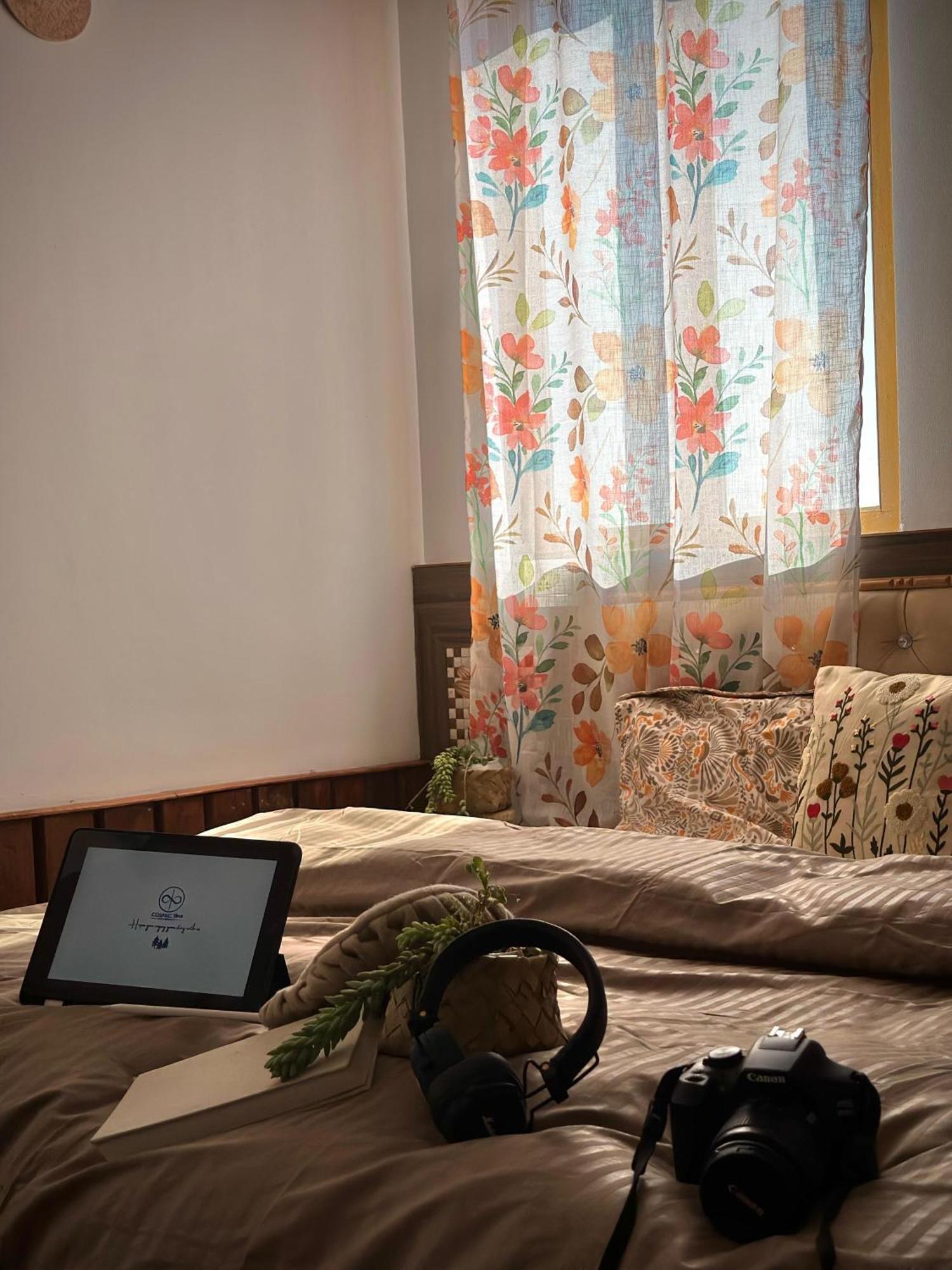 La Casa By Cosmic Kriya Hostel Bīr Εξωτερικό φωτογραφία