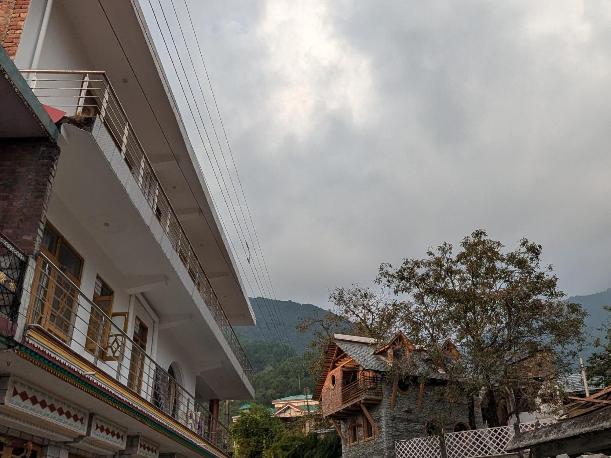 La Casa By Cosmic Kriya Hostel Bīr Εξωτερικό φωτογραφία